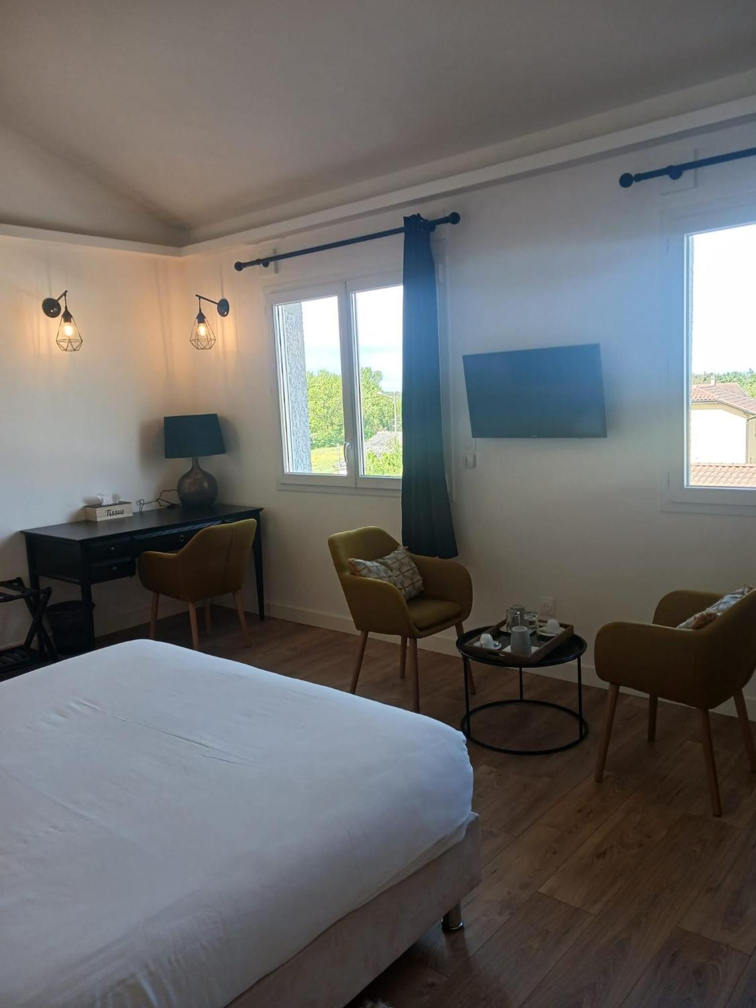 Merion Villars-les-Dombes Exterior foto